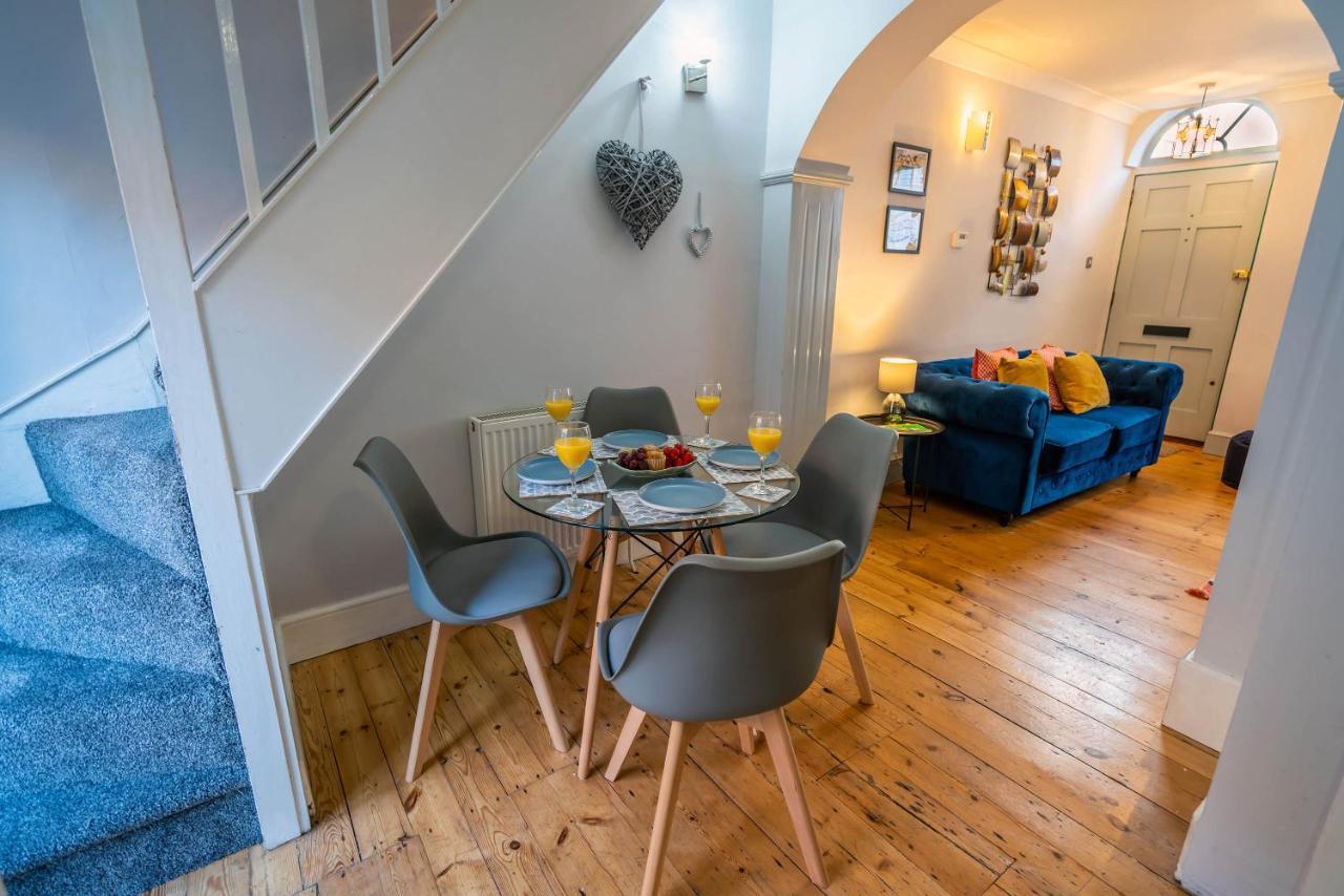 Two Bedroom House In Canterbury City Centre Exterior foto